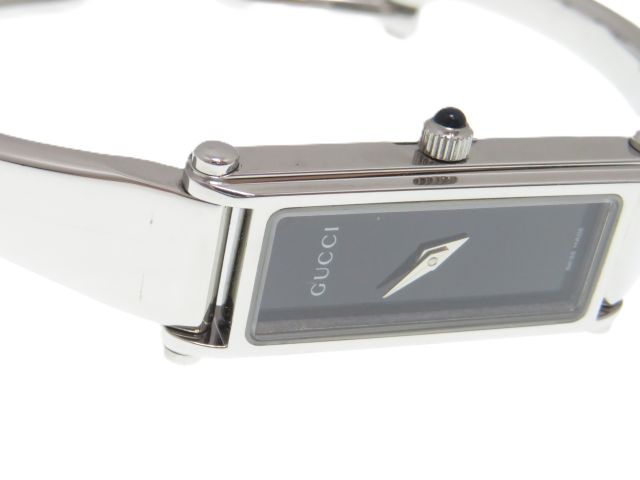 GUCCI グッチ ブラック文字盤 クォーツ 腕時計 1500L GUCCI グッチ ブラック文字盤 レザー クォーツ レディース 黒