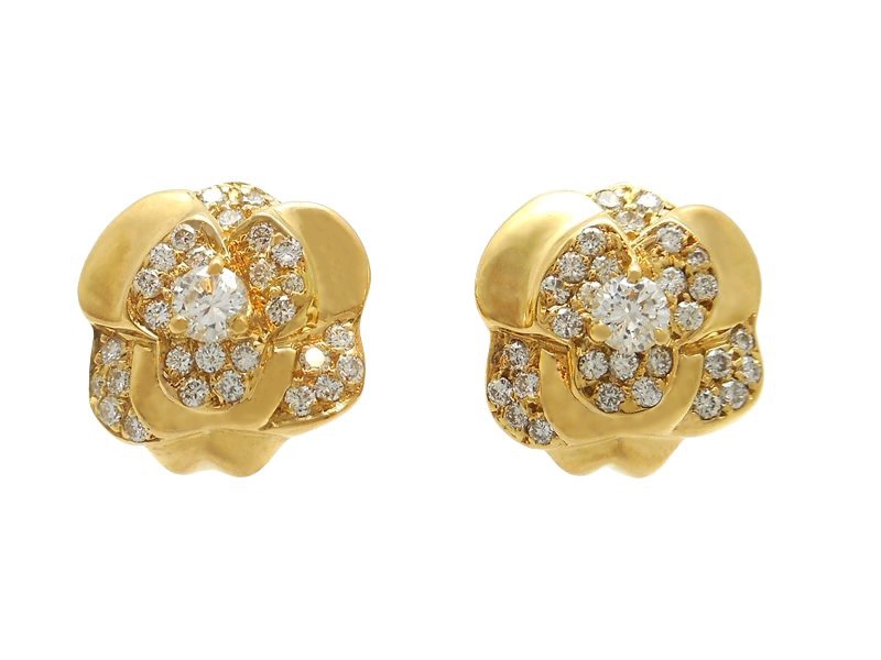 CHANEL シャネル カメリア ピアス 750YG イエローゴールド D