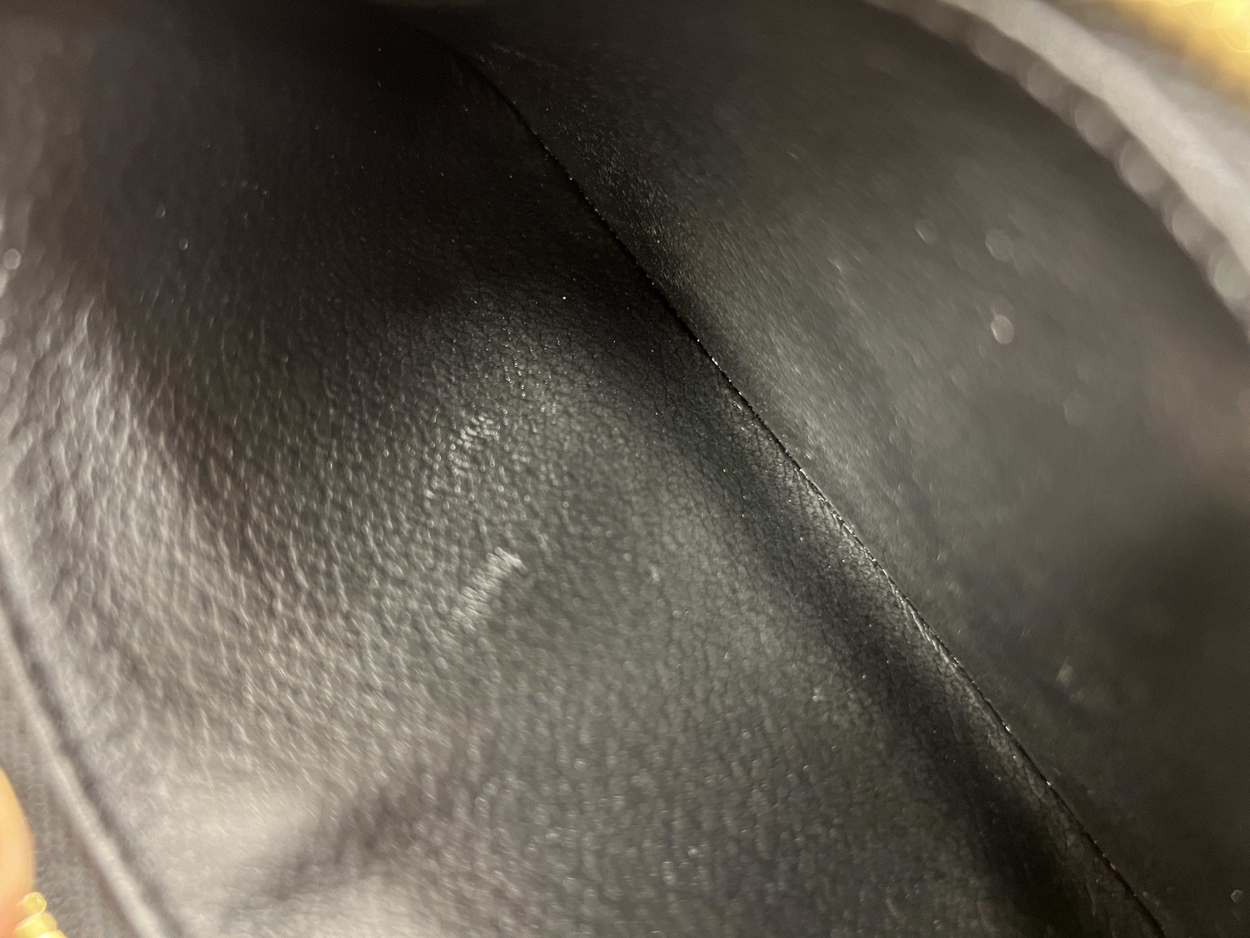 LOUIS VUITTON ルイヴィトン 小物財布 ジッピー・ウォレット LOUIS VUITTON ルイヴィトン 小物財布 ジッピー・ウォレット