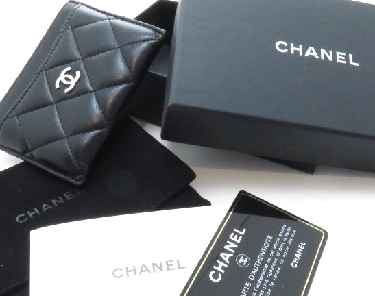 残りわずか 在庫限り超価格 Chanel シャネル マトラッセカードケース ブラック シルバー ラムスキン 5 大黒屋 残りわずか Greenandfresh Com Co