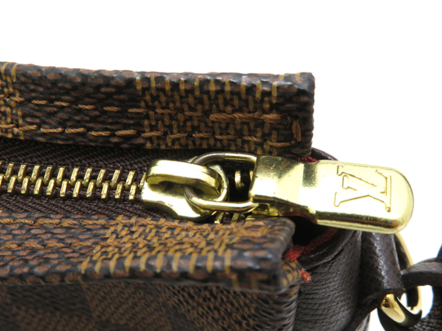 LOUIS VUITTON ルイヴィトン N51982 トゥルース・メイクアップ LOUIS VUITTON ルイヴィトン N51982 トゥルース・メイクアップ