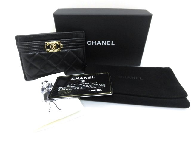 CHANEL シャネル ボーイシャネル カードケース ラムスキン ノワール ゴールド金具 A84431 【205】