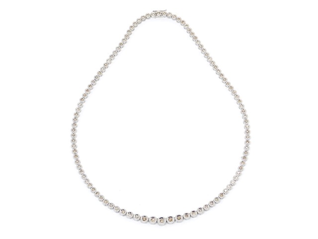 グラフ スワールネックレス RGP204 K18WG 合計3.78ct