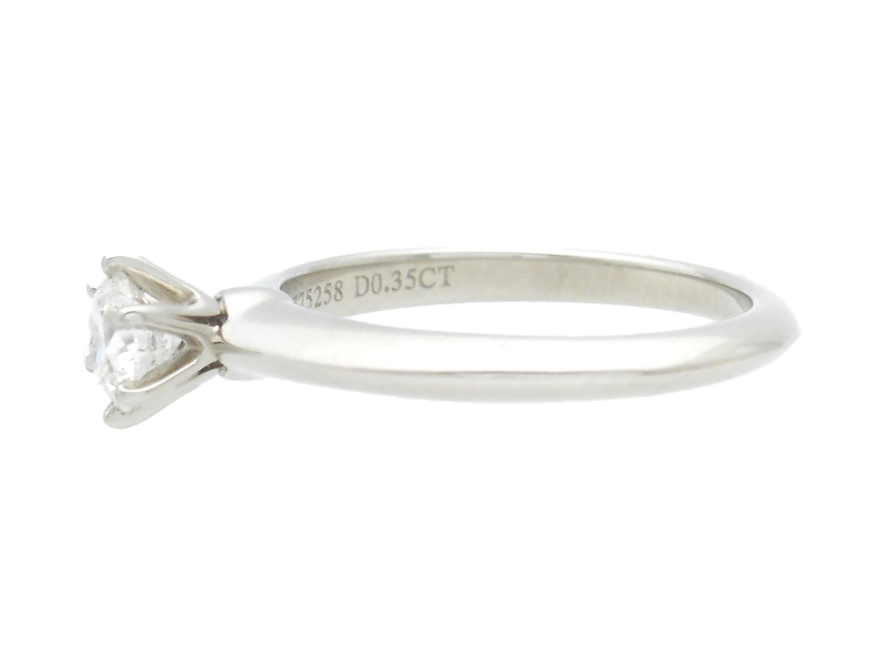 TIFFANY＆CO ティファニー ソリティアリング ダイヤモンド PT