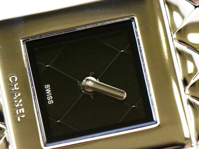 CHANEL　シャネル　マトラッセ　H0009　ステンレス　女性用クオーツ時計【473】