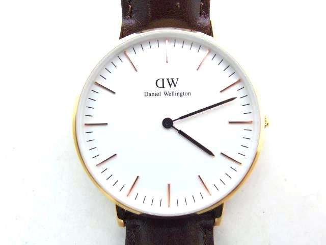 ダニエルウェリントン 腕時計 - B36R7 白