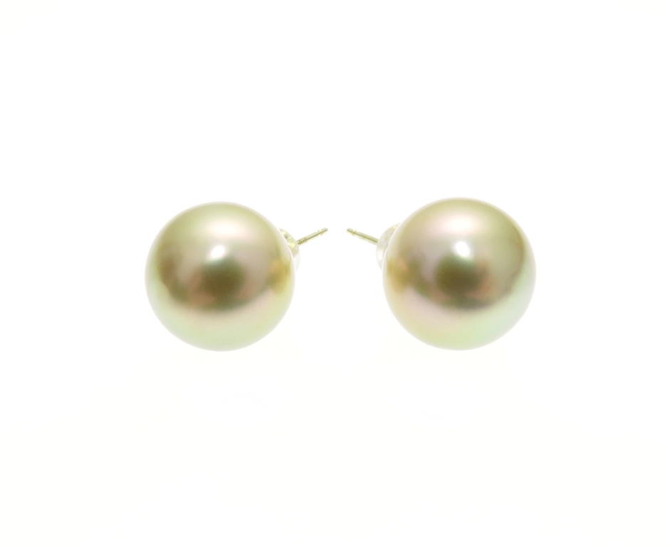 SOPHISTICATED VINTAGE / Pearl earrings - GIGI Jewelry