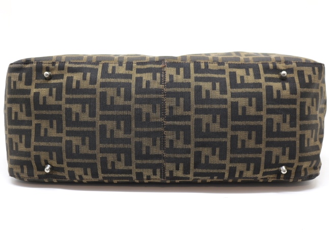 FENDI フェンディ ズッカ トートバッグ 26329 ダークブラウン カーキ