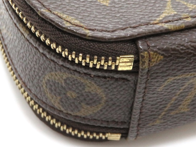 LOUIS VUITTONトゥルース・ブラッシュPM　M47510　ポーチ LOUIS VUITTON】ルイ・ヴィトン トゥルーストワレット23 ポーチ
