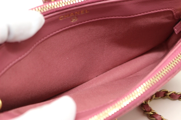 Chanel シャネル バッグ マトラッセ ｗファスナー チェーンウォレット ショルダーバッグ ピンク ゴールド金具 レザー 0 の購入なら 質 の大黒屋 公式