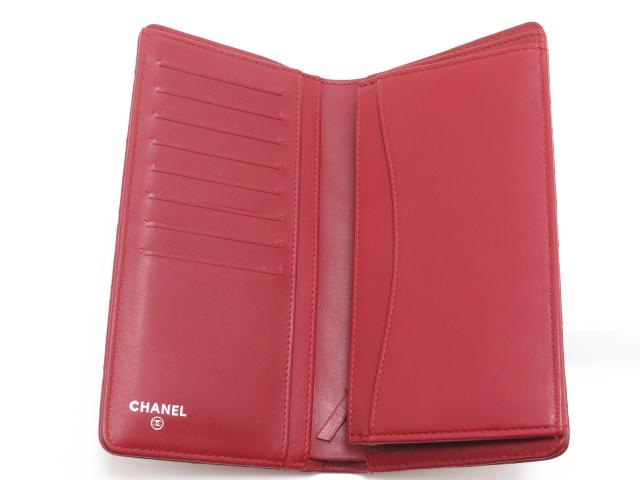 CHANEL シャネル 二つ折り長財布 ラムスキン マトラッセ レッド CHANEL シャネル 二つ折り長財布 ラムスキン マトラッセ レッド