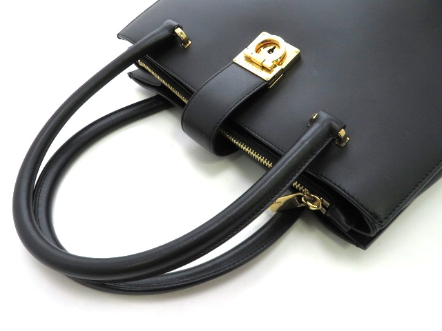 Salvatore Ferragamo サルヴァトーレ・フェラガモ ハンドバッグ