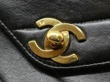 CHANEL シャネル バイアスステッチＷチェーンショルダーバッグ ブラック GP ラムスキン 【200】