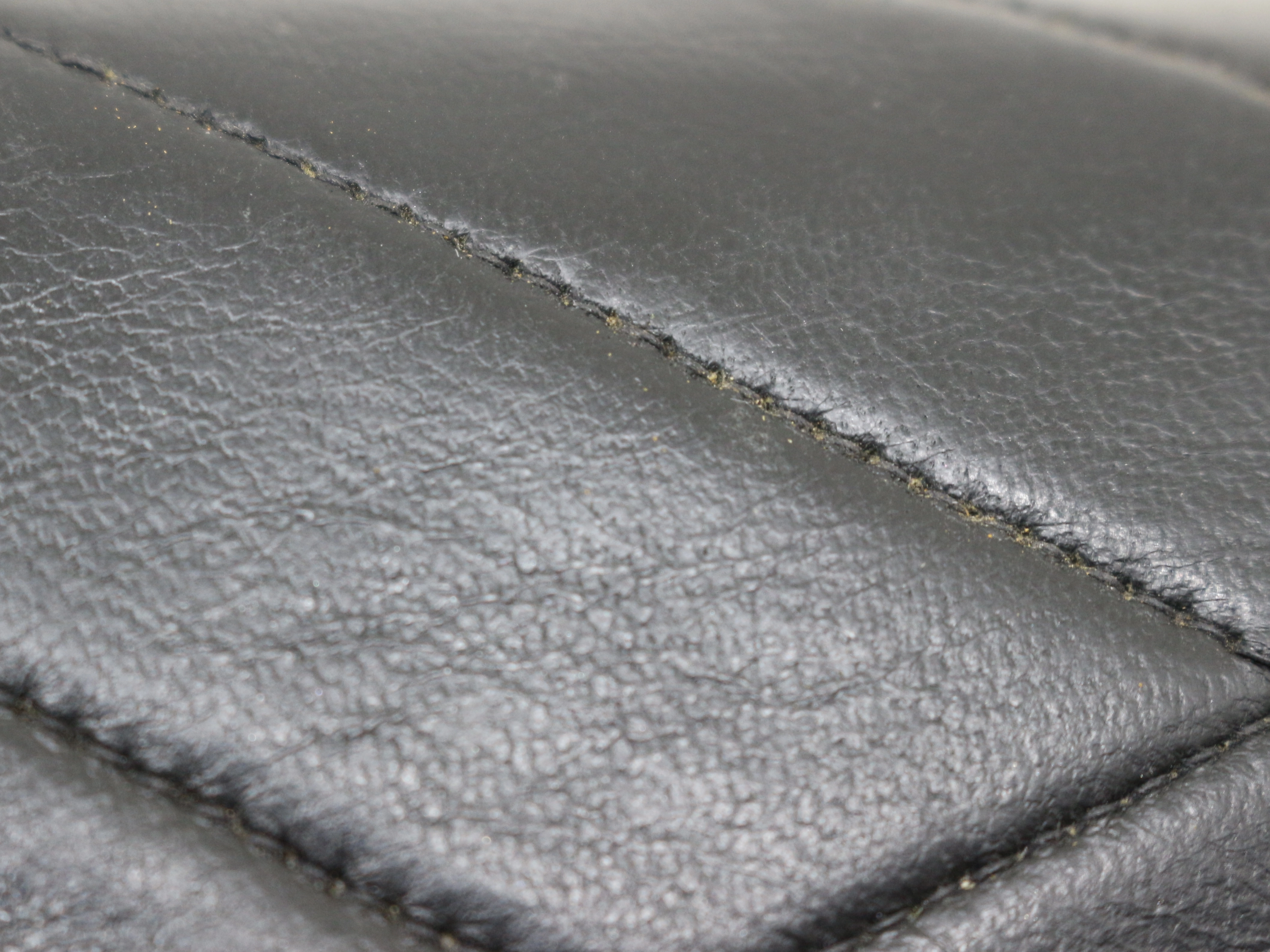 CHANEL シャネル バイアスステッチＷチェーンショルダーバッグ ブラック GP ラムスキン 【200】