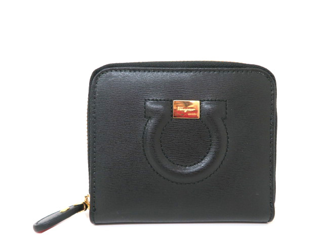 Salvatore Ferragamo フェラガモ ガンチーニ ミニラウンド財布