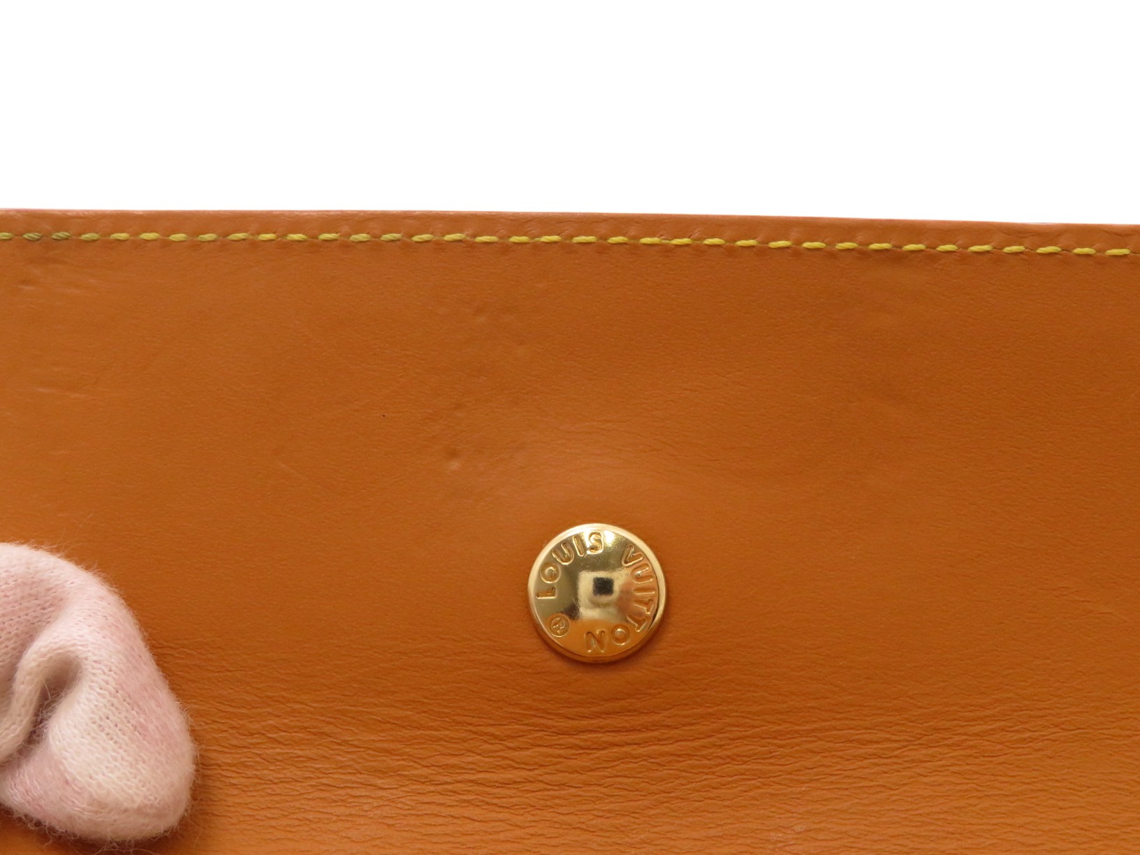 LOUIS VUITTON ルイ・ヴィトン ミュルティクレ4 ノマド キャラメル