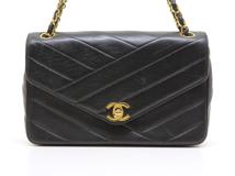 CHANEL シャネル バイアスステッチＷチェーンショルダーバッグ ブラック GP ラムスキン 【200】
