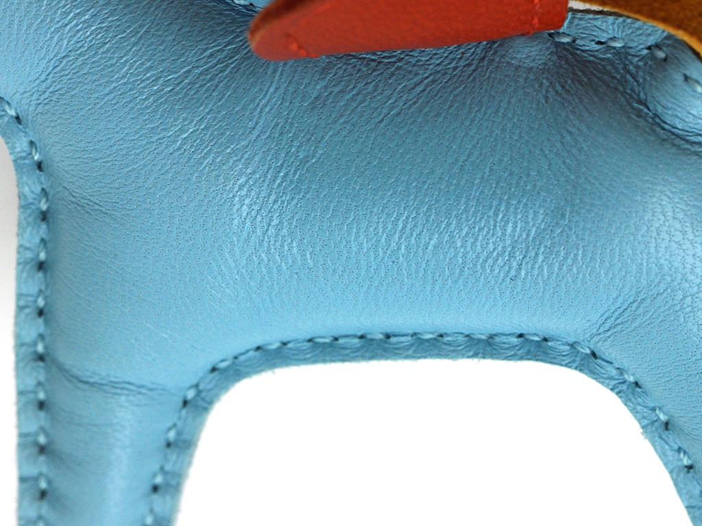 HERMES エルメス ロデオチャームPM セレステ/ブトンドール