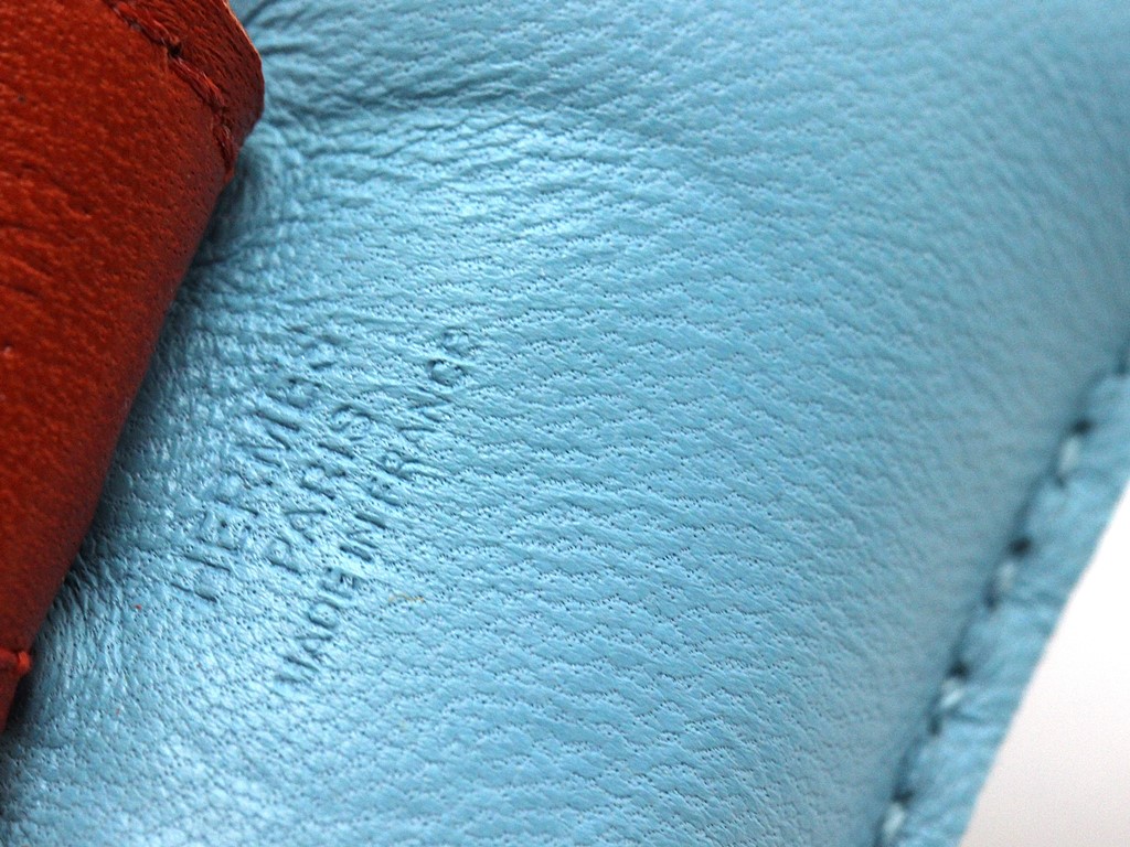 ⭐️未使用近い⭐️ エルメス ロデオ MM セレステ カーネリアン ブトンドール HERMES エルメス ロデオチャームPM セレステ/ブトンドール