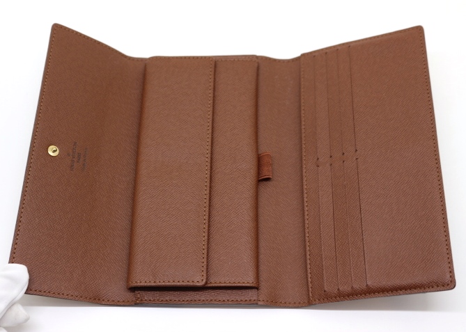 No217 ルイヴィトン モノグラム ポルトトレゾール　インターナショナル 財布 IMG_0179_ZD0VOsw.JPG