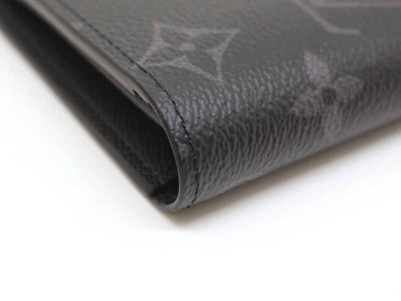 LOUIS VUITTON　ルイ・ヴィトン　財布　ポルトフォイユ・ブラザ　モノグラム・エクリプス　M61697　2147300415849　【200】