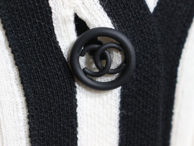 CHANEL シャネル 衣類 カーディガン レディース36 ホワイト