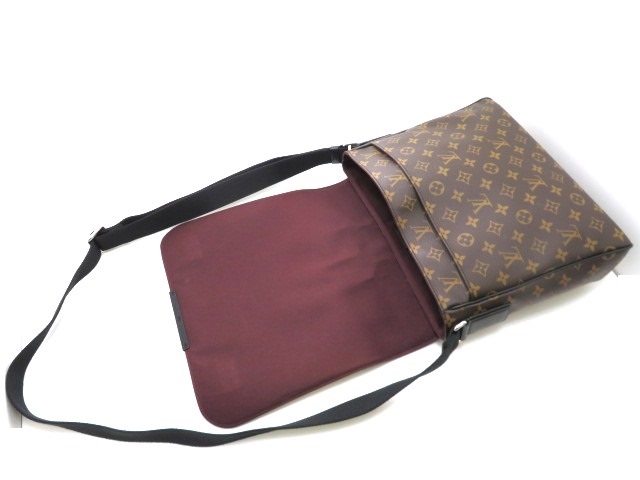 LOUIS VUITTON ルイ・ヴィトン ショルダーバッグ ディストリクトMM