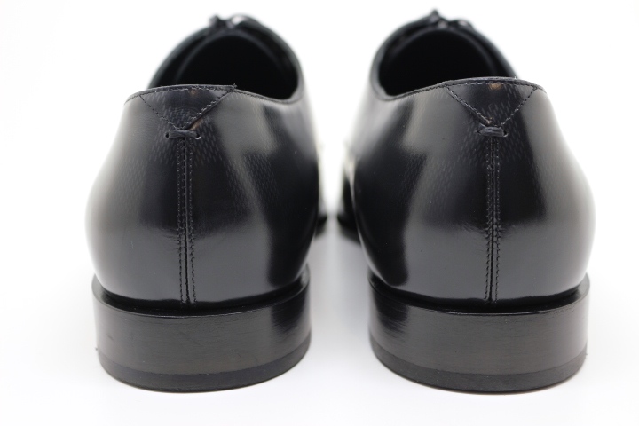 LOUIS VUITTON　ルイヴィトン　革靴　ミニスター・ライン ダービー　ビジネスシューズ　メンズ8　約26.5cm　ブラック　レザー　2019年　 参考価格\126,500-　1A5V0V　（2148103258282）【200】