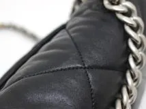 シャネル CHANEL19 ハンドバッグ ブラック SV GP シャイニーラムスキ ヴィンテージ加工 参考定価1,120,900-