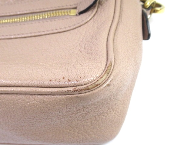 Miu Miu ミュウミュウ ショルダーバッグ ピンクベージュ レザー 472 Rkの購入なら 質 の大黒屋 公式