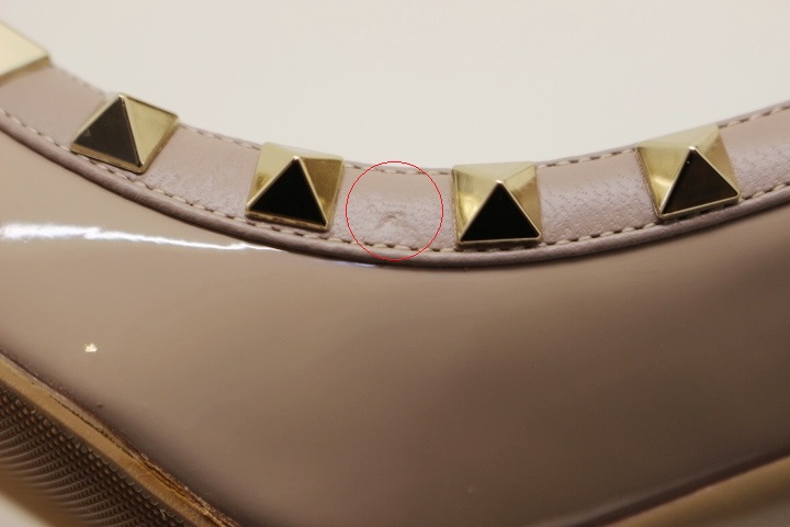 VALENTINO ヴァレンティノ バレンチノ ロックスタッズ パンプス VALENTINO ヴァレンティノ バレンチノ ロックスタッズ パンプス