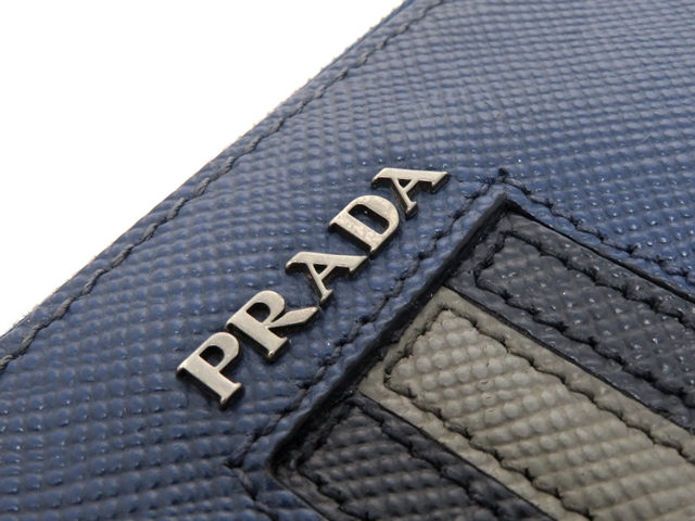 PRADA プラダ クラッチバッグ ブルー サフィアーノ