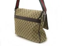 GUCCI グッチ バッグ GGキャンバス メッセンジャーバッグ 233052