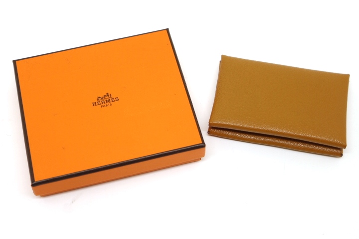 HERMES エルメス カルヴィ デュオヴェルソ カードケース 小物 Z刻 2021 