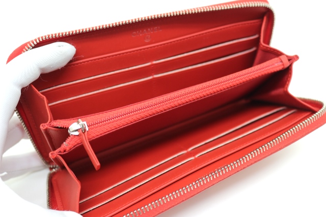 CHANEL シャネル 財布 スタッズ ココマーク ラウンド長財布 長財布