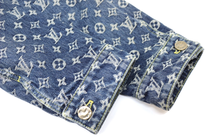 LOUIS VUITTON ルイヴィトン NIGO × LV 衣類 ジャイアント LOUIS VUITTON ルイヴィトン NIGO × LV 衣類 ジャイアント