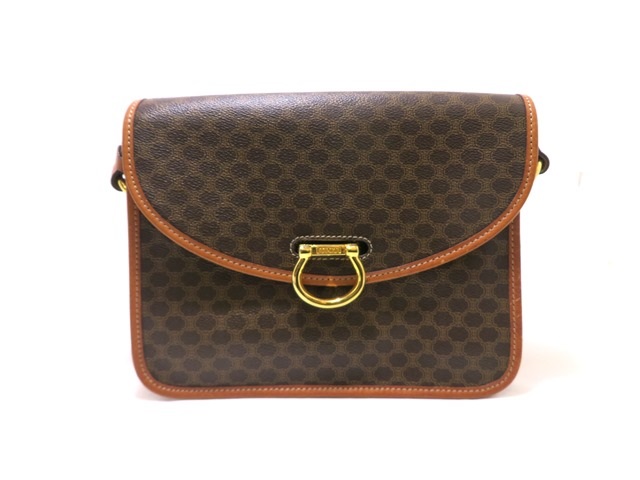 CELINE セリーヌ マカダムショルダーバッグ ブラウン PVC レザー CELINE セリーヌ マカダムショルダーバッグ ブラウン PVC レザー