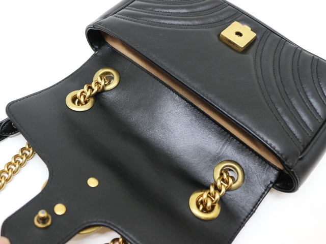 GUCCI グッチ GGマーモント キルティング ミニバッグ ショルダー GUCCI グッチ GGマーモント キルティング ミニバッグ ショルダー
