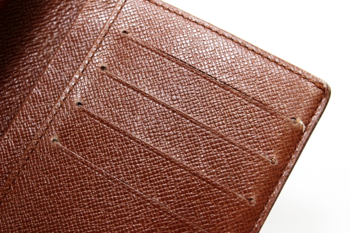 LOUIS VUITTON ルイ・ヴィトン がま口財布 ポルトモネ・ビエ