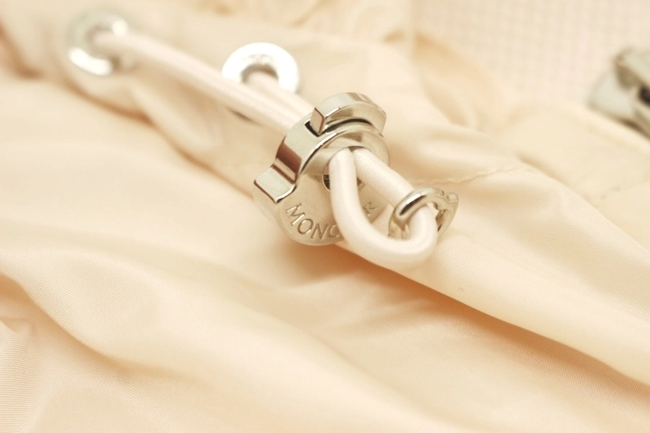 MONCLER　モンクレール　衣類　PHARILLONS　ジップアップ フーディ　ブルゾン　レディース0　ライトピンク　ナイロン　2148103612268　【200】