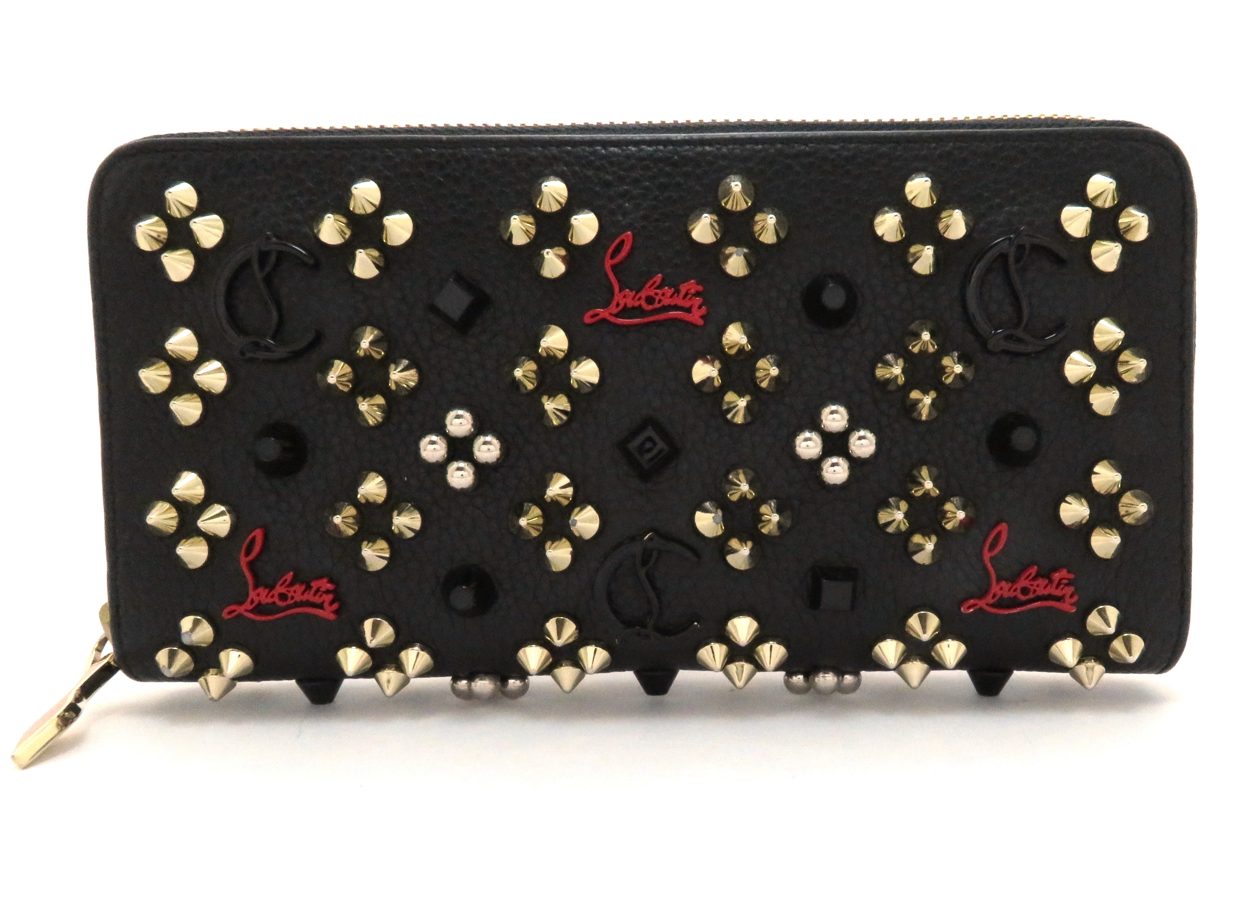 ベージュ スタッズ 長財布　クリスチャンルブタン Christian Louboutin クリスチャンルブタン 長財布 スタッズ
