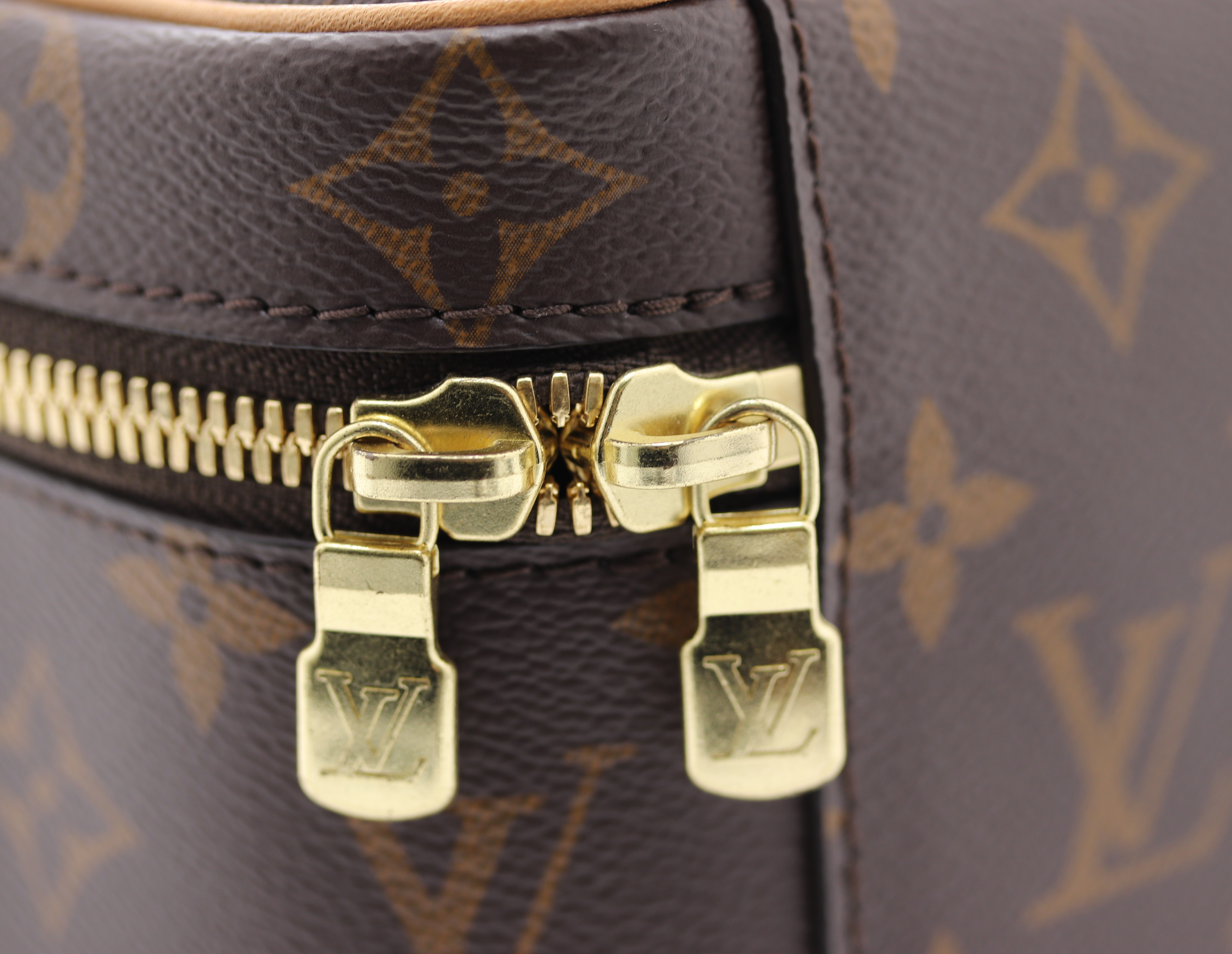 ルイヴィトン付属品まとめ売り 楽天市場】LOUIS VUITTON ルイ ヴィトン M61695 モノグラム