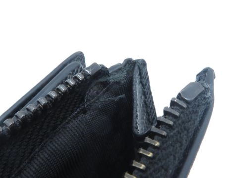 Prada　プラダ　二つ折り財布　 ブラック　 サフィアーノ　2MC066【431】2143000734884