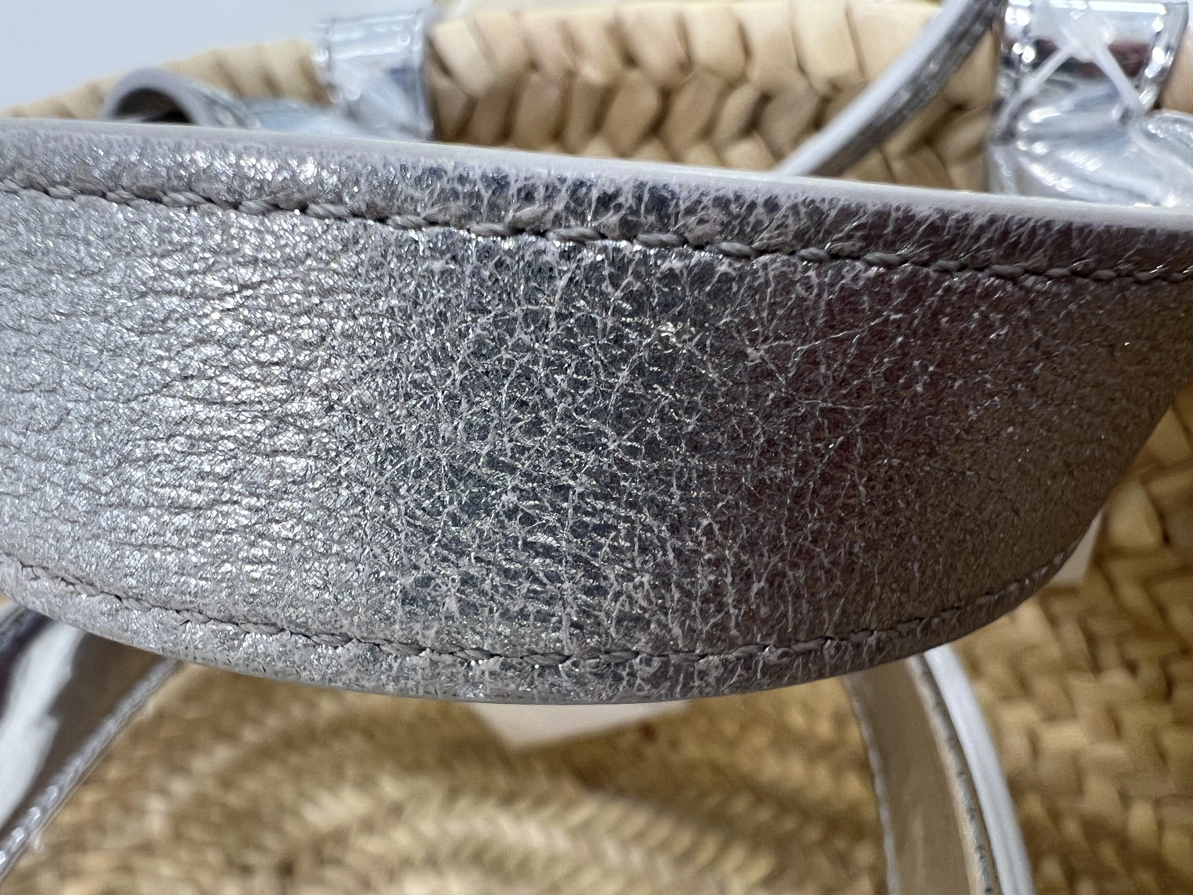 CELINE　セリーヌ　バッグ　ティーントリオンフ　クラシックパニエ　ナチュラル・シルバー　ラフィア・カーフ　113832EYO.36AG【472】HA