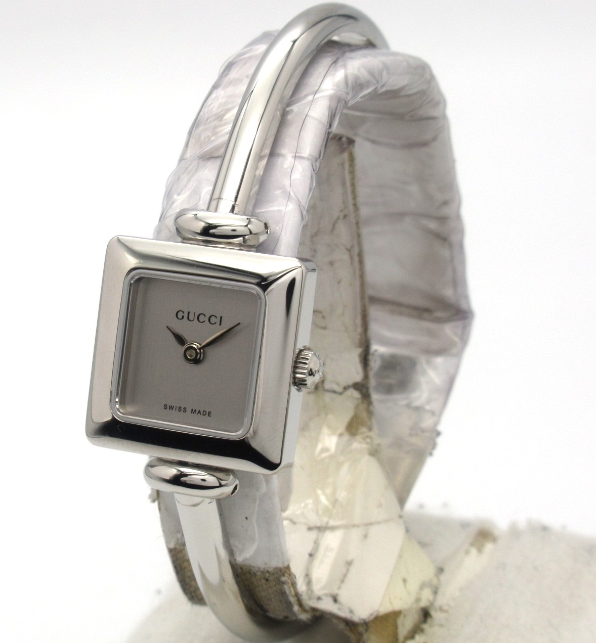 GUCCI 1900L シルバー 時計 s-l400.jpg