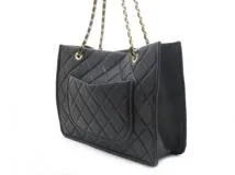 CHANEL シャネル バッグ マトラッセチェーントートバッグ