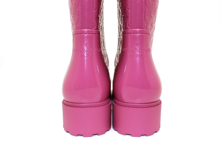 LOUIS VUITTON ピンクラバー　レイン　ブーツ LOUIS VUITTON ルイヴィトン レインブーツ ロングブーツ