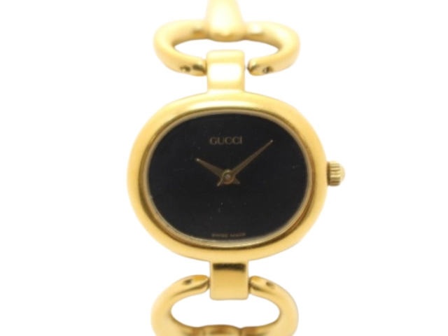 GUCCI グッチ 腕時計 バングルウォッチ 1600 ブラック GP クオーツ