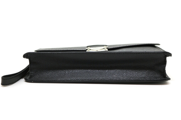 Louis Vuitton ルイヴィトン バッグ ベライア セカンドバッグ クラッチバッグ メンズバッグ タイガ アルドワーズ M 0 の購入なら 質 の大黒屋 公式