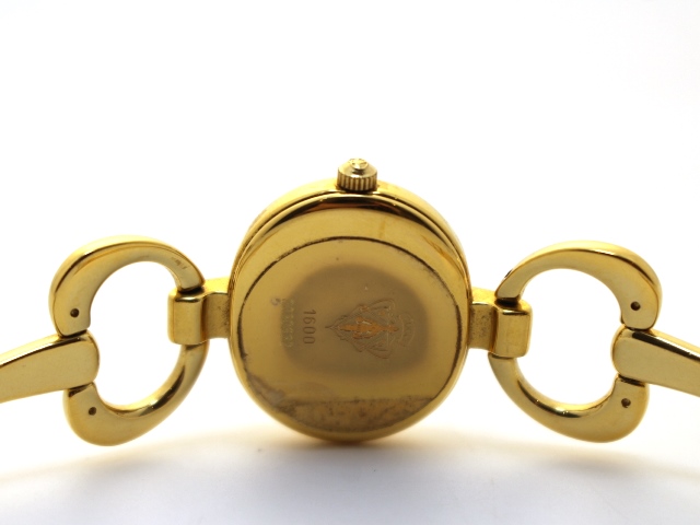 GUCCI グッチ 腕時計 バングルウォッチ 1600 ブラック GP クオーツ